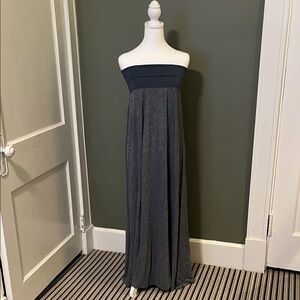 Chic Gray Strapless Maxi Dress